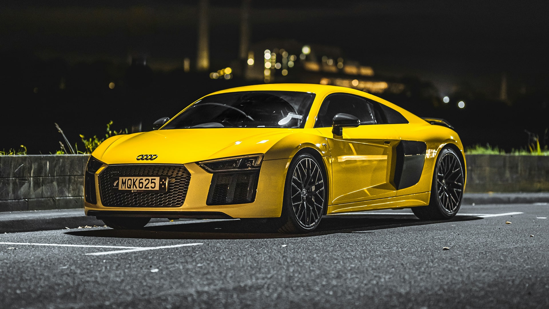 Audi R8